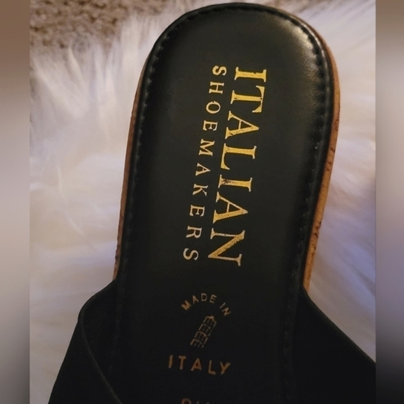 Italian Shoemakers Women's 8.5 Cork Wedged Black Bow Sandals Made in Italy - Picture 6 of 6